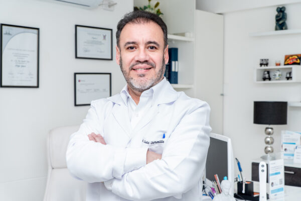 cirujano plastico luis jaramillo en la serena