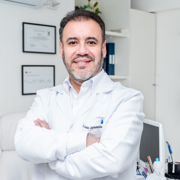 cirujano plastico luis jaramillo en la serena